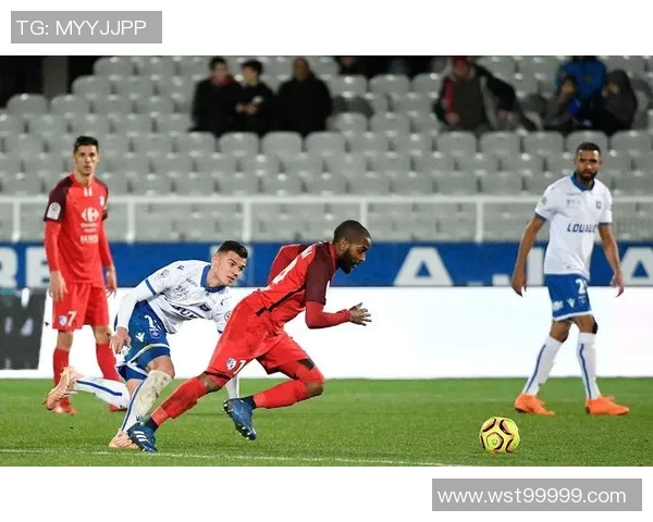 格勒诺布与布尔括的精彩对决分析与赛后总结